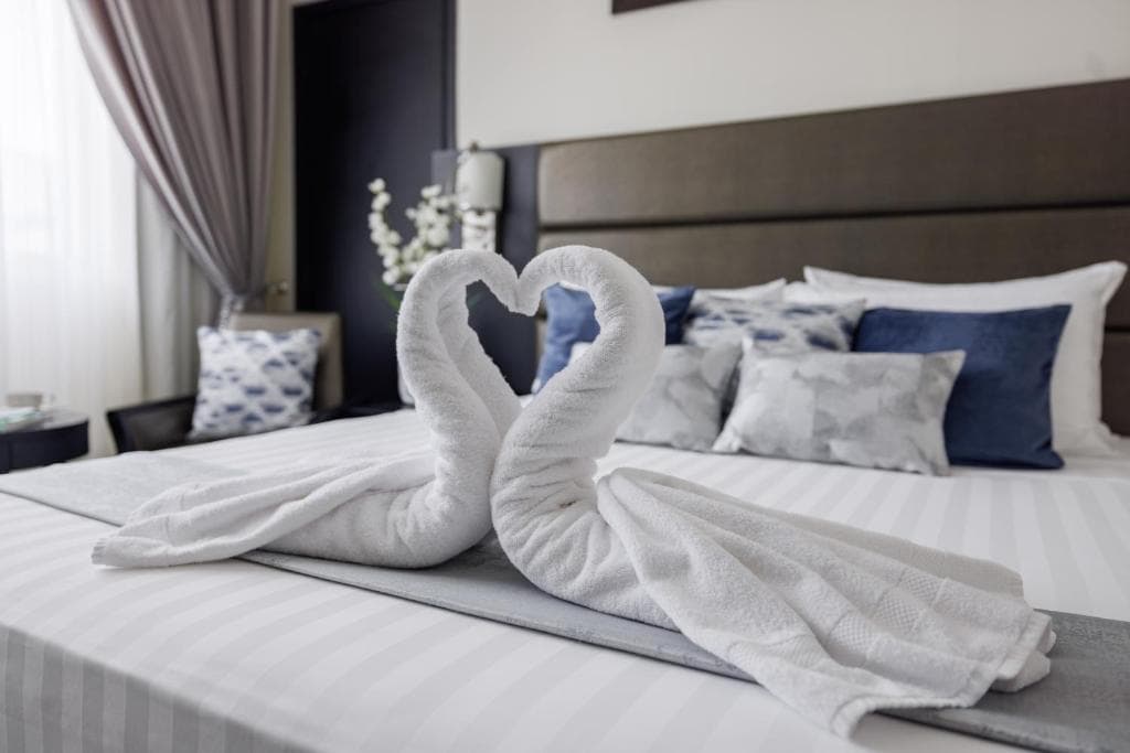 The Royal Riviera - 3